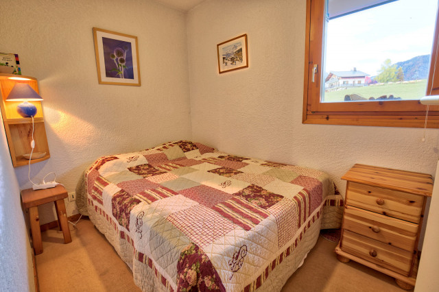 _lv_images__lot_0000100274_07_6985379