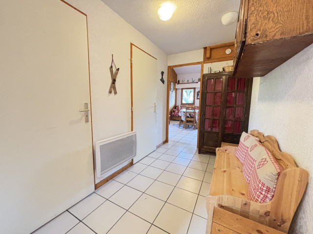 _lv_images__lot_0000100280_08_7557304 _lv_images__lot_0000100280_08_7557304