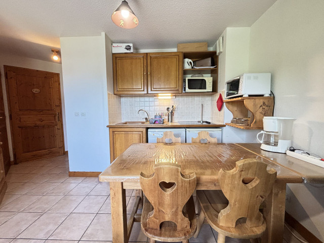 _lv_images__lot_0000210271_06_7590682 _lv_images__lot_0000210271_06_7590682