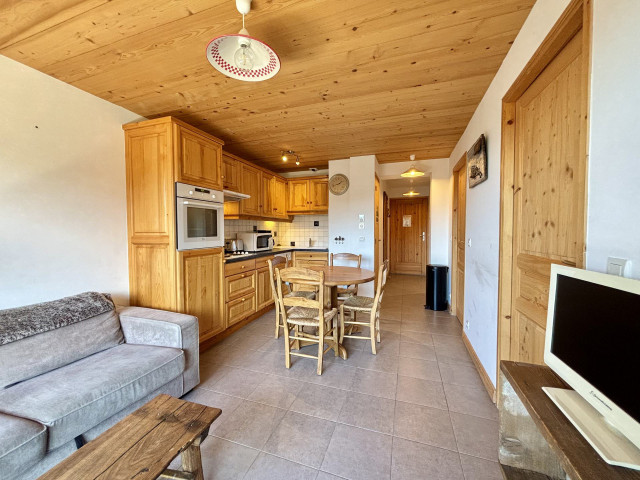 _lv_images__lot_0000680265_01_7738992