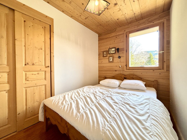 _lv_images__lot_0000680265_05_7739000