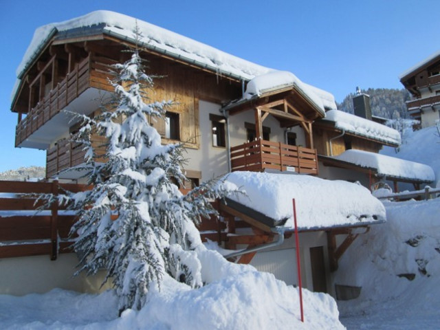 _lv_images__lot_0000860262_02_7186047