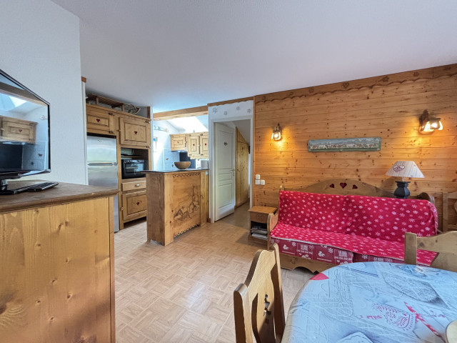 _lv_images__lot_0000860262_06_6918662