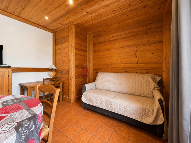 _lv_images__lot_0000920276_11_8424717 _lv_images__lot_0000920276_11_8424717