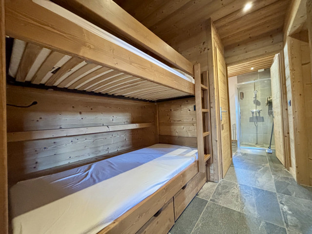 _lv_images__lot_0000970298_16_7682210 _lv_images__lot_0000970298_16_7682210