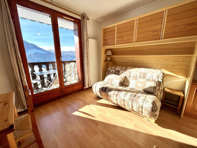 _lv_images__lot_0000970302_02_7080760 _lv_images__lot_0000970302_02_7080760