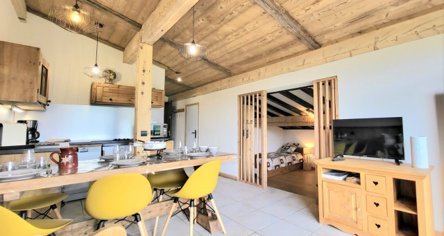 _lv_images__lot_0000970327_13_7474099