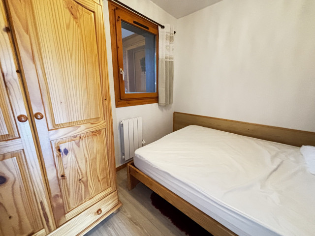 _lv_images__lot_0000970339_08_7451300 _lv_images__lot_0000970339_08_7451300