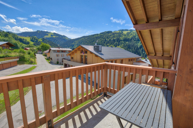 _lv_images__lot_0000970346_04_7688659