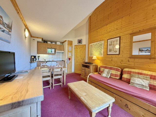 _lv_images__lot_0000970347_08_7696837