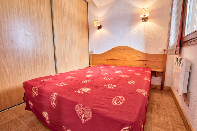 _lv_images__lot_0000970351_08_7637653 _lv_images__lot_0000970351_08_7637653