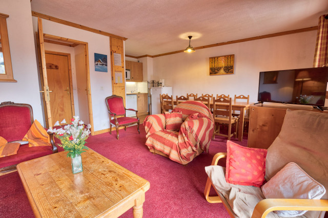 _lv_images__lot_0000970352_01_7643788