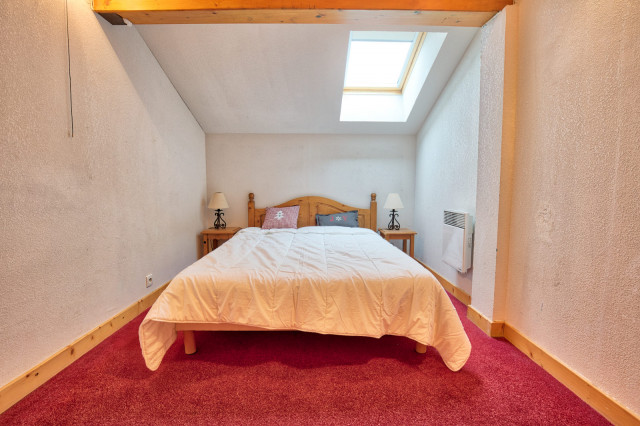 _lv_images__lot_0000970352_06_6837069 _lv_images__lot_0000970352_06_6837069