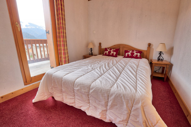 _lv_images__lot_0000970352_07_7470235