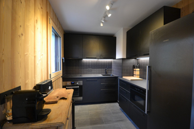 _lv_images__lot_0000970360_03_7637107 _lv_images__lot_0000970360_03_7637107