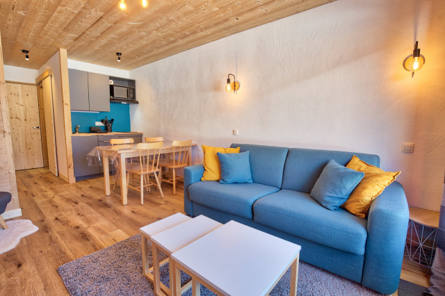 _lv_images__lot_0000970363_01_7693997