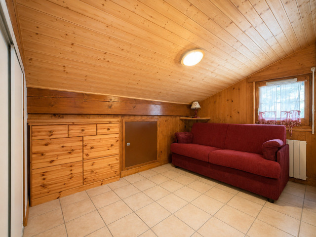 _lv_images__lot_0000970365_09_8370270
