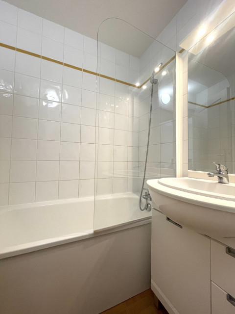 _lv_images__lot_0000970380_07_6975859 _lv_images__lot_0000970380_07_6975859