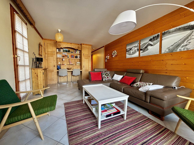 _lv_images__lot_0000970390_05_7676039 _lv_images__lot_0000970390_05_7676039