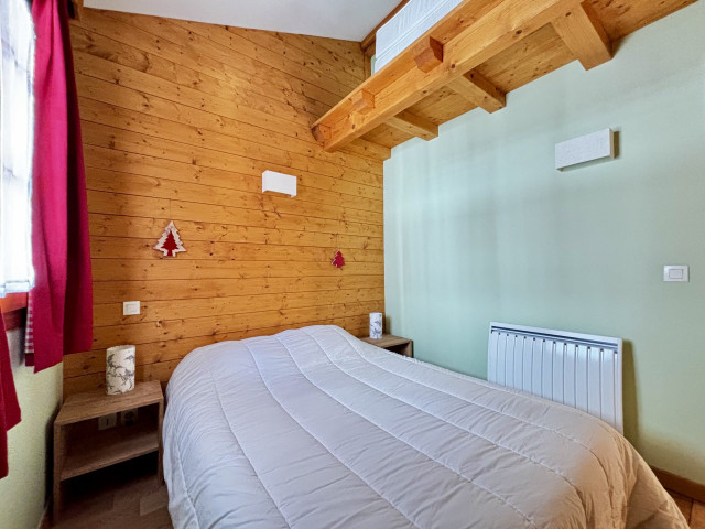 _lv_images__lot_0000970390_12_7358119