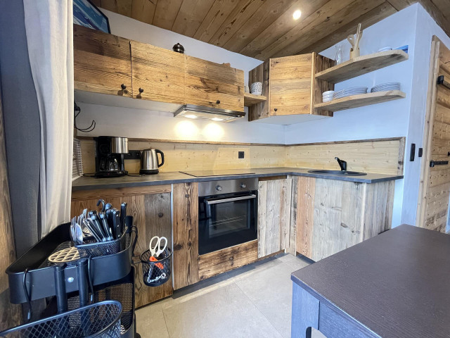 _lv_images__lot_0000970391_07_6952600