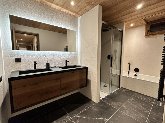 _lv_images__lot_0000970395_07_7394175