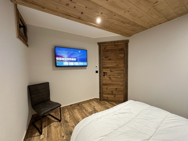 _lv_images__lot_0000970395_13_7022425 _lv_images__lot_0000970395_13_7022425