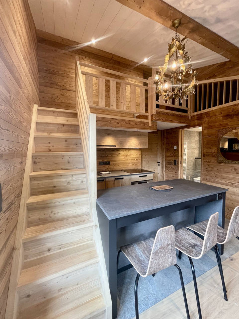 _lv_images__lot_0000970401_06_6818182 _lv_images__lot_0000970401_06_6818182