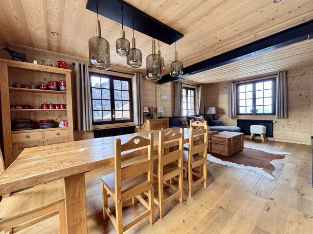 _lv_images__lot_0000970405_01_7402741 _lv_images__lot_0000970405_01_7402741