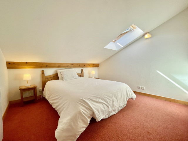 _lv_images__lot_0000970407_06_6868848 _lv_images__lot_0000970407_06_6868848