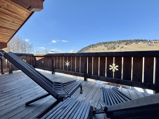 _lv_images__lot_0000970414_11_7757014