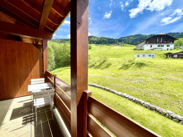 _lv_images__lot_0000970415_02_7499032