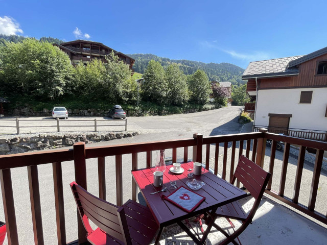 _lv_images__lot_0000970416_02_7329769