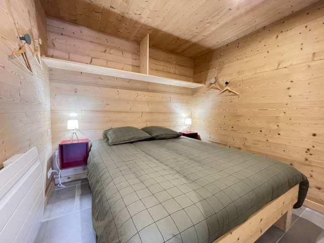 _lv_images__lot_0000970422_04_7448412 _lv_images__lot_0000970422_04_7448412