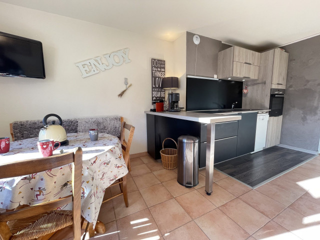 _lv_images__lot_0000970424_06_6973337 _lv_images__lot_0000970424_06_6973337