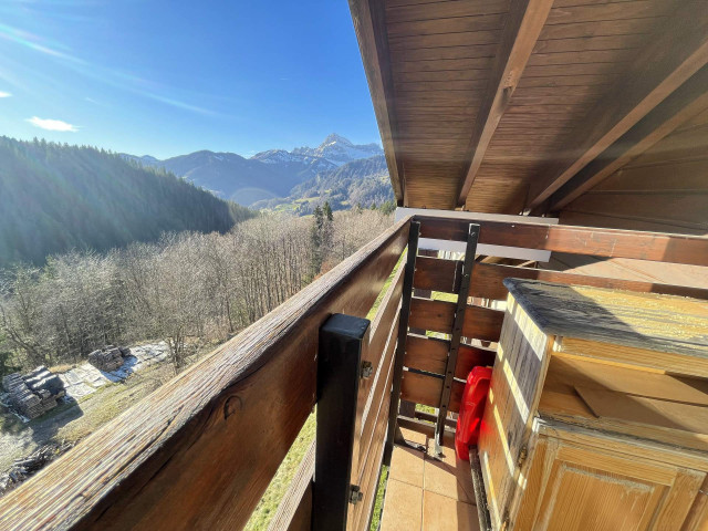 _lv_images__lot_0000970424_14_6870561