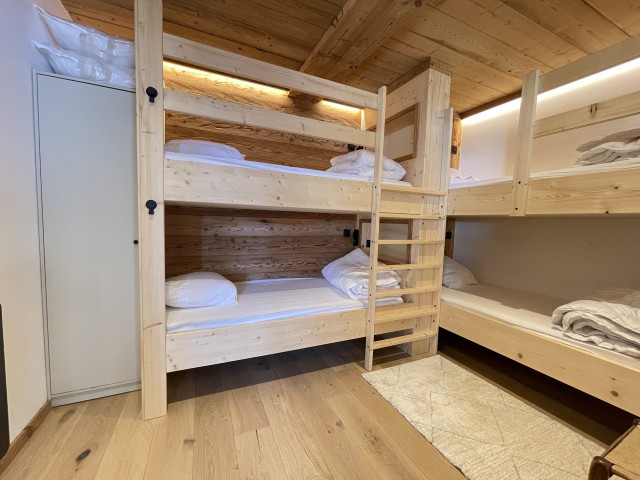 _lv_images__lot_0000970429_13_7034780