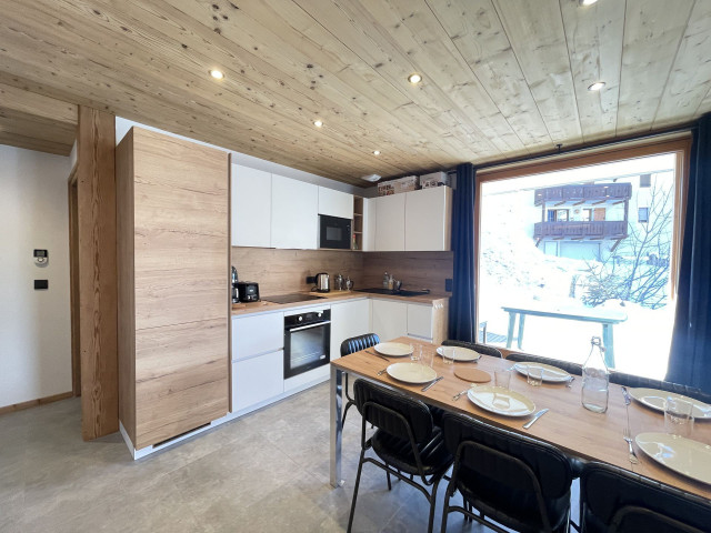 _lv_images__lot_0000970429_15_7529905