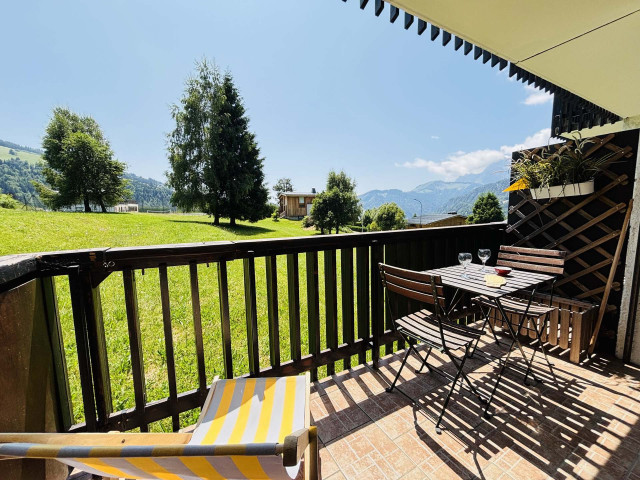 _lv_images__lot_0000970436_02_7170117