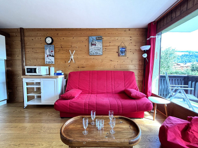 _lv_images__lot_0000970437_04_7665342 _lv_images__lot_0000970437_04_7665342