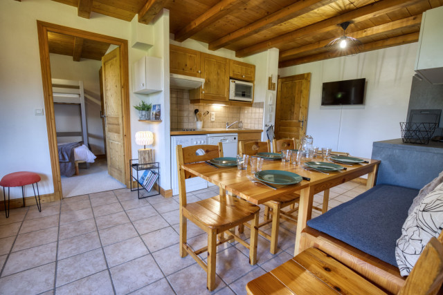 _lv_images__lot_0000970439_01_7500630