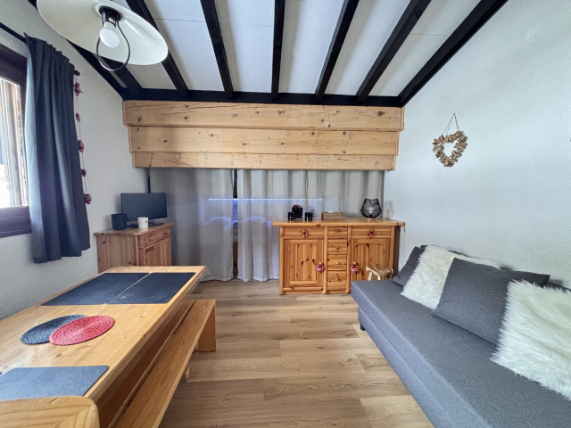 _lv_images__lot_0000970443_05_7397311 _lv_images__lot_0000970443_05_7397311