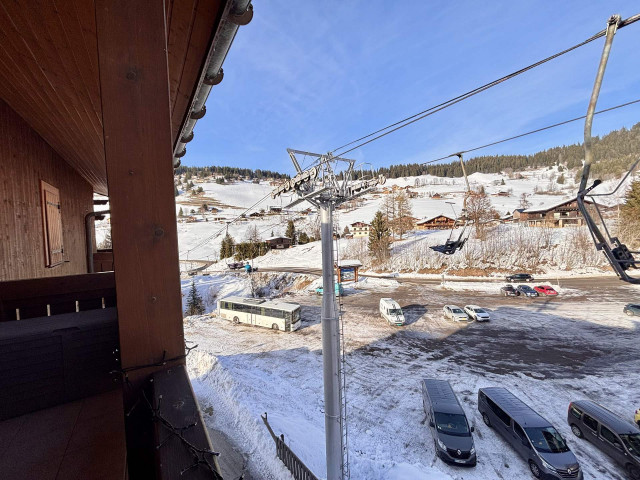 _lv_images__lot_0000970444_15_7676650