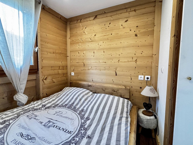 _lv_images__lot_0000970445_05_6999512 _lv_images__lot_0000970445_05_6999512