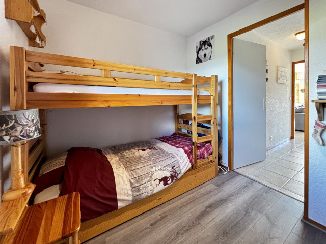 _lv_images__lot_0000970446_12_6938632 _lv_images__lot_0000970446_12_6938632