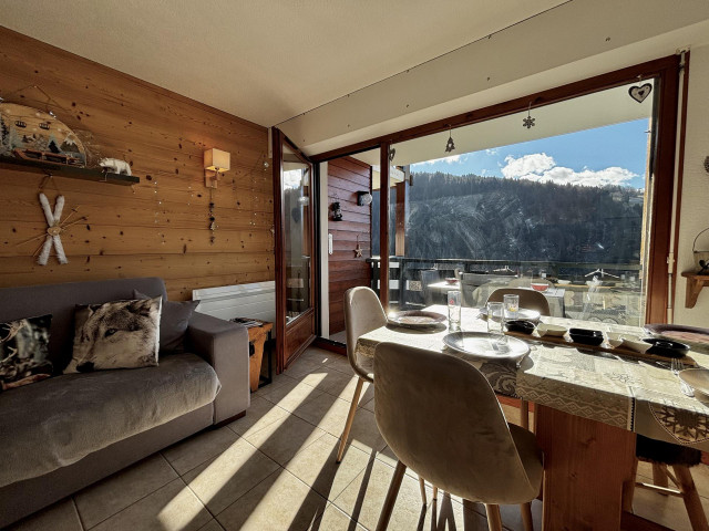 _lv_images__lot_0000970446_14_6938636 _lv_images__lot_0000970446_14_6938636