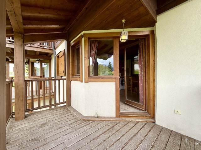 _lv_images__lot_0000970447_11_7220433