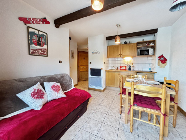 _lv_images__lot_0000970448_01_7682458