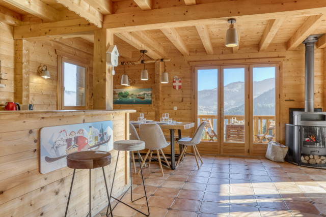 _lv_images__lot_0075554102_01_7728895