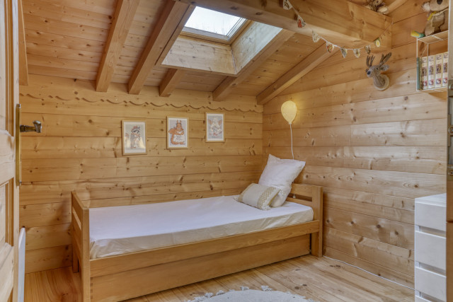 _lv_images__lot_0075554102_14_7504827